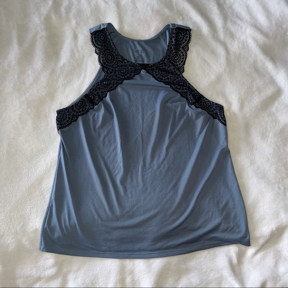 Gilligan & O’Malley gathered lace halter neck top